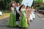 Festumzug in Udersleben (Foto: Karl-Heinz Herrmann) Festumzug in Udersleben (Foto: Karl-Heinz Herrmann)