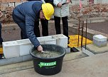 Grundsteinlegung f&uuml;r neues Wohn- und Gesch&auml;ftshaus (Foto: Karl-Heinz Herrmann)