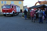 In Jecha kam der Nikolaus mit der Feuerwehr (Foto: Karl-Heinz Herrmann)