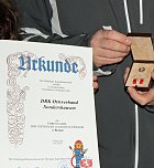 Ehrennadel f&uuml;r Rettungskr&auml;fte (Foto: Karl-Heinz Herrmann)