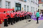 24. Fliederfest eröffnet (Foto: Karl-Heinz Herrmann) 24. Fliederfest eröffnet (Foto: Karl-Heinz Herrmann)