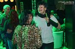 Party im Jugendclubhaus (Foto: Belvedere Media Agentur)