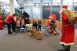 Weihnachtssingen in der Sparkasse (Foto: Karl-Heinz Herrmann)