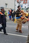 Närrinnen und Narren ziehen durch die Stadt (2) (Foto: Karl-Heinz Herrmann) Närrinnen und Narren ziehen durch die Stadt (2) (Foto: Karl-Heinz Herrmann)