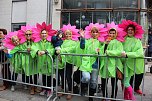 Närrinnen und Narren ziehen durch die Stadt (2) (Foto: Karl-Heinz Herrmann) Närrinnen und Narren ziehen durch die Stadt (2) (Foto: Karl-Heinz Herrmann)