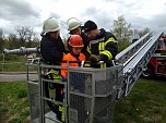&Uuml;ber den Zaun gestiegen (Foto: Jugendfeuerwehr SDH-Mitte)