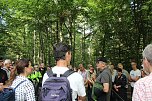 Waldbegehung mit Siegesmund und Kieling (Foto: Karl-Heinz Herrmann)