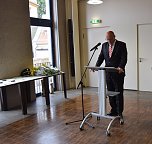 Bef&ouml;rderung bei der Nordth&uuml;ringer Polizei (Foto: Polizei)