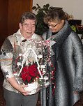 Basteln und Gratulation zur Ehrung mit der Th&uuml;ringer Rose 2017 (Foto: Thomas Leipold)