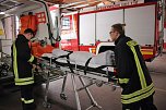Junge Feuerwehrleute bei DRK-Ausbildung (Foto: Karl-Heinz Herrmann) Junge Feuerwehrleute bei DRK-Ausbildung (Foto: Karl-Heinz Herrmann)