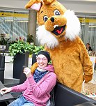 Osterhase holte sich kalte Füße (Foto: Karl-Heinz Herrmann) Osterhase holte sich kalte Füße (Foto: Karl-Heinz Herrmann)