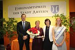 Ehrenamtliche in Artern gewürdigt (Foto: Karl-Heinz Herrmann) Ehrenamtliche in Artern gewürdigt (Foto: Karl-Heinz Herrmann)