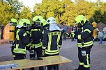 Feuerwehrleute st&uuml;rmen Kyffh&auml;userdenkmal (Foto: Karl-Heinz Herrmann)