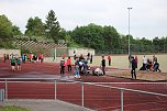 Leichtathleten im Wettkampf (Foto: Karl-Heinz Herrmann)