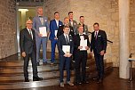 Absolventen f&uuml;r ausgezeichnete   Ausbildungsergebnisse geehrt (Foto: Karl-Heinz Herrmann)