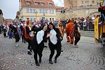 Rosenmontag auf dem Markt Sondershausen (Foto: Karl-Heinz Herrmann) Rosenmontag auf dem Markt Sondershausen (Foto: Karl-Heinz Herrmann)