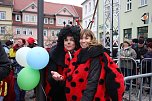 Rosenmontag auf dem Markt Sondershausen (Foto: Karl-Heinz Herrmann) Rosenmontag auf dem Markt Sondershausen (Foto: Karl-Heinz Herrmann)