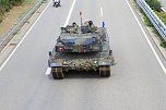 Panzer verlegt - Stau auf Autobahn (Foto: Silvio Dietzel)