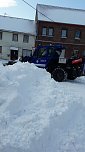 Schneeberäumung in Schernberg (Foto: Ortsteilbürgermeisterin Heidrun Schimke) Schneeberäumung in Schernberg (Foto: Ortsteilbürgermeisterin Heidrun Schimke)