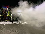 Fahrzeugbrand bei Ebeleben (Foto: S. Dietzel)