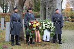 Gedenken zum Volkstrauertag im Ehrenhain auf dem Hauptfriedhof in Sondershausen (Foto: Eva Maria Wiegand)