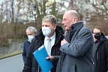 v.r. Wolfgang Tiefensee (Th&uuml;ringischer Wirtschafts- und Wissenschaftsminister), Matthias Strejc (B&uuml;rgermeister von Bad Frankenhausen (Foto: Eva Maria Wiegand)