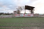 Das gestrige Sturmtief lies von dieser Scheune nicht mehr viel &uuml;brig (Foto: S. Dietzel)