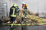 Brand im Greußener Gartencenter (Foto: S. Dietzel) Brand im Greußener Gartencenter (Foto: S. Dietzel)