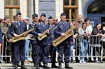 Feierliche Vereidigung von 71 Bundeswehrsoldaten und Soldatinnen auf dem Sondersh&auml;user Marktplatz (Foto: Eva Maria Wiegand)