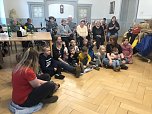 freudige Überraschungen sowohl für die Kinder des Kinderhauses in Grüningen, als auch für die Bewohner des Pflegeheimes Schloss Sophie von Kühn und die Gäste der Kurzzeitpflege St. Anna in Weißensee (Foto: Novalis Diakonie) freudige Überraschungen sowohl für die Kinder des Kinderhauses in Grüningen, als auch für die Bewohner des Pflegeheimes Schloss Sophie von Kühn und die Gäste der Kurzzeitpflege St. Anna in Weißensee (Foto: Novalis Diakonie)