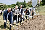 Spatenstich f&uuml;r den Berufsschulen-Campus II in der Salzstra&szlig;e in Sondershausen (Foto: Eva Maria Wiegand)