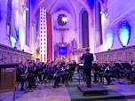 Eine besondere Kulisse f&uuml;r besondere Menschen: Vor 300 G&auml;sten fand in der Trinitatiskirche in Sondershausen das Benefizkonzert des Luftwaffenmusikkorps und die Ehrenamtsw&uuml;rdigung statt. (Foto: Janine Skara)