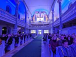Eine besondere Kulisse f&uuml;r besondere Menschen: Vor 300 G&auml;sten fand in der Trinitatiskirche in Sondershausen das Benefizkonzert des Luftwaffenmusikkorps und die Ehrenamtsw&uuml;rdigung statt. (Foto: Janine Skara)