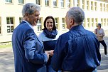 Minister Helmut Holter (Die LINKE) und Landr&auml;tin Antje Hochwind-Schneider besuchten die Staatliche Grundschule Adolph Diesterweg  (Foto: Eva Maria Wiegand)
