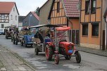 Treckerparade in Uftrungen (Foto: Ulrich Reinboth)