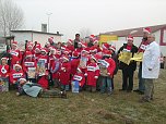 Gruppenbild der Kicker zum Abschluss (Foto: Karl-Heinz Herrmann) Gruppenbild der Kicker zum Abschluss (Foto: Karl-Heinz Herrmann)