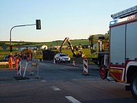Bild: Umgekippter Lkw blockierte B4
