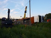 Bild: Umgekippter Lkw blockierte B4