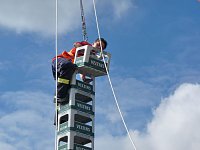 Feuerwehr öffnete Türen Bild: Feuerwehr öffnete Türen