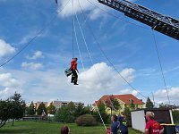 Feuerwehr öffnete Türen Bild: Feuerwehr öffnete Türen