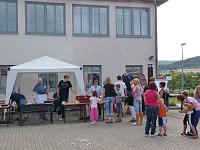Feuerwehr öffnete Türen Bild: Feuerwehr öffnete Türen