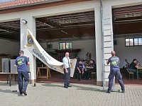 Feuerwehr öffnete Türen Bild: Feuerwehr öffnete Türen