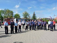 Feuerwehr öffnete Türen Bild: Feuerwehr öffnete Türen