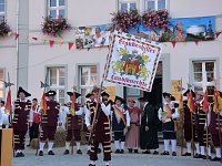 Umzug der Hausmänner Bild: Umzug der Hausmänner