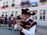 Umzug der Hausmänner Bild: Umzug der Hausmänner