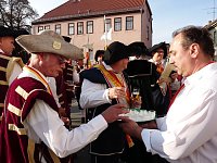 Umzug der Hausmänner Bild: Umzug der Hausmänner