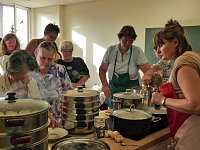 Bild: Kochen der VIPs