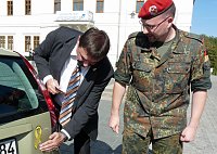 Bild: Solidarit&auml;t mit Soldaten