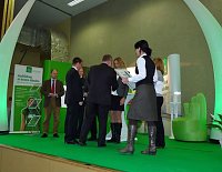 Auszeichnung "Hervorragender Ausbildungsbetrieb" Bild: Auszeichnung "Hervorragender Ausbildungsbetrieb"