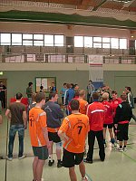 Volleyballer unter sich Bild: Volleyballer unter sich
